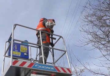 Графики отключения света в Полтавской области на 4 апреля