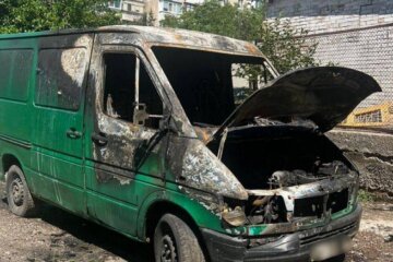 поджог авто ЗСУ