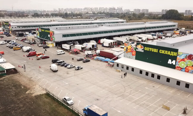 На рынок «Столичный» готовится рейдерская атака - СМИ