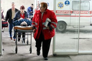 швидка лікарня лікарі