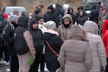 Безкоштовні продукти для ВПО та пенсіонерів у Київській області