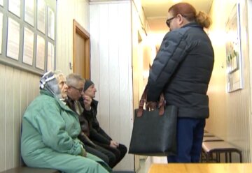 Гуманитарная помощь в Харьковской области для пенсионеров
