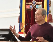 Микола Томенко