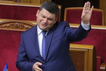 Власть хочет обобрать главного инвестора страны: кто из украинцев останется без денег