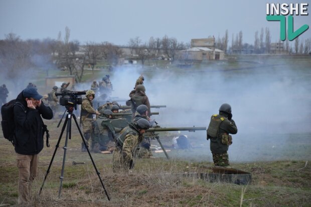военные учения