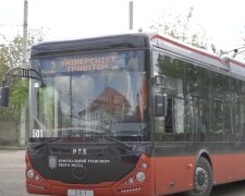 Обмеження руху транспорту в Чернівцях