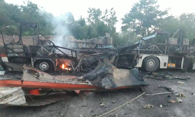 Бьют по жилым кварталам: выяснилось, где прячутся россияне, которые равняют с землей Никополь