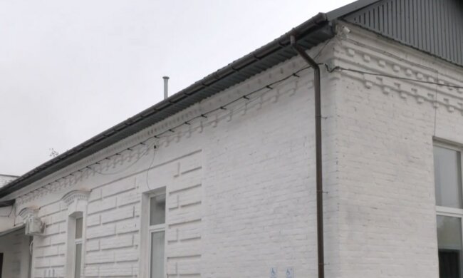 Безкоштовні продукти для ВПО та пенсіонерів у Полтаві