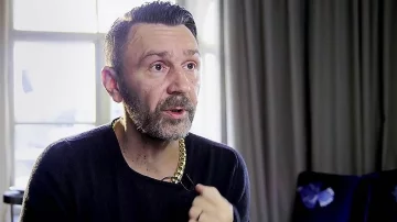 1534786781_kmo_153275_04208_1_t218_214712