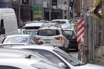 Обмеження руху транспорту в Дніпрі