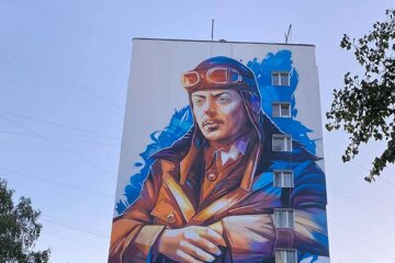 На Солом’янці урочисто відкрили мурал, присвячений льотчику Петру Франку