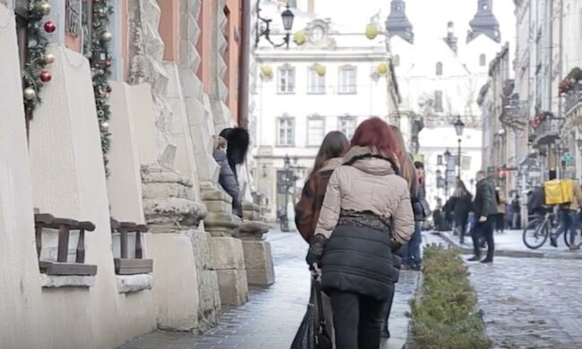 В Киеве проверят пропуска