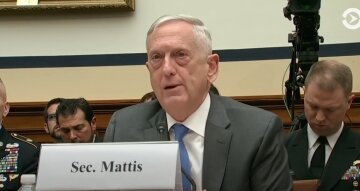 Непрофессиональная, идиотская и бессмысленная: экс-глава Пентагона оценил военную стратегию рф