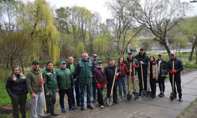 День довкілля на Подолі: толока, озеленення та спільна відповідальність громади