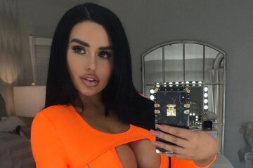 эби рэтчфорд, эбигейл