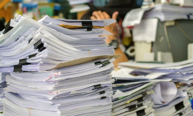 кипа бумаг