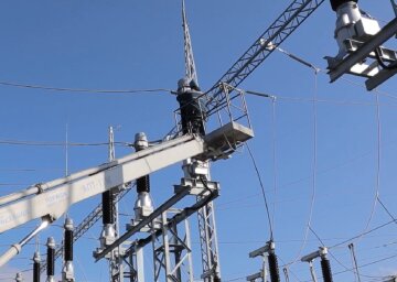 Графіки відключення світла у Полтавській області на 25 червня