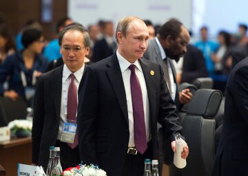 Обама не подав Путіну руки на G20 (відео)