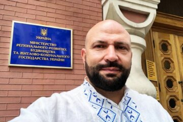 Лев Парцхаладзе перетворився з друга регіоналів на соратника Порошенка: на чому наживається шишка