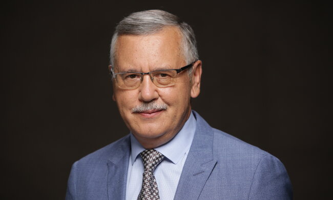 Анатолий Гриценко