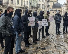 Активісти Нацкорпусу вимагають введення заборони на проведення розважальних заходів у скорботні дні
