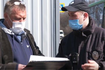 В Харькове маршрутчик избежал штрафа за нарушение "правила 10-ти": в чем причина