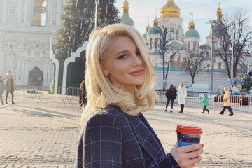 Миша Романова