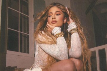 кайлі дженнер