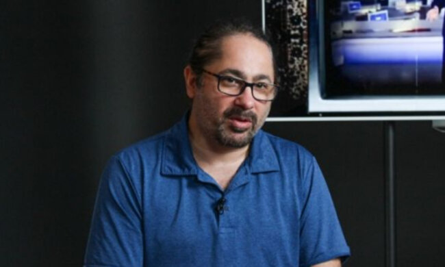 "Я громадянин країни-недолюда": російський співак покаявся перед Україною через Путіна