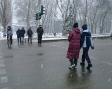 зима погода Люди сніг холод мороз перехід пішоходи