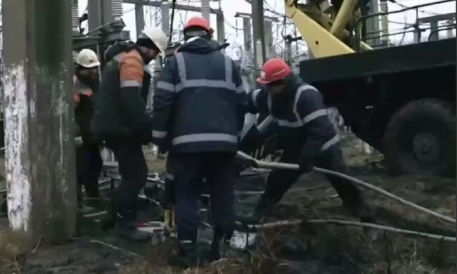 Новая атака: к сожалению, есть последствия, в "Укрэнерго" выдали подробности и что будет со светом