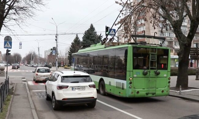 Новий графік руху транспорту в Черкасах