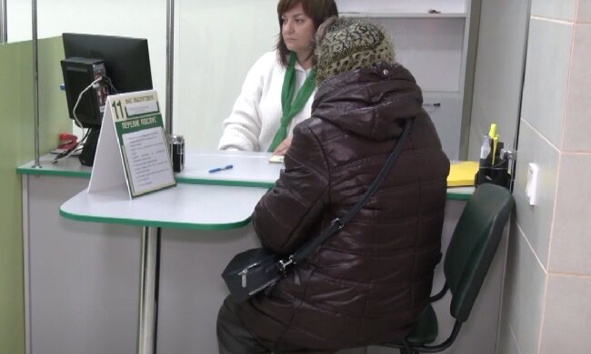 Денежная помощь для пенсионеров в Сумской области