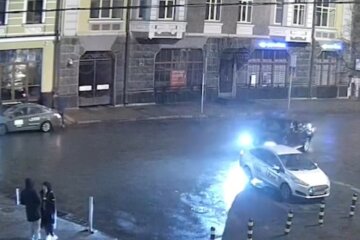 Пьяный водитель устроил беспредел на улицах Киева, красноречивые кадры: "Снес..."