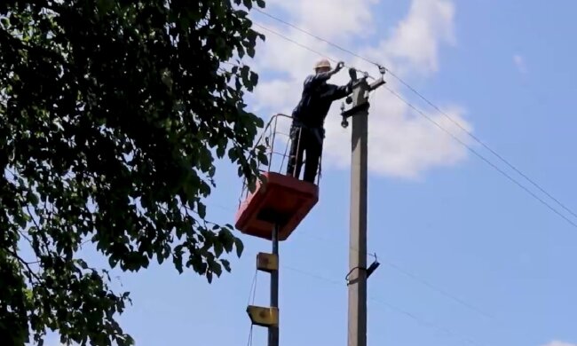 Графики отключения света в Запорожье на 15 мая