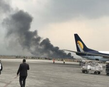 Авіакатастрофа в Непалі: десятки загиблих, справжнє диво і кадри пекла