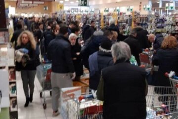 "С хоботом было бы гламурнее": днепрянин покорил сеть нестандартной защитой от вируса, фото