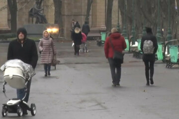 Різка зміна погоди і до +13: синоптики попередили, куди несподівано нагряне весна