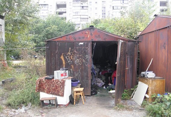 В киевском гараже нашли два трупа (фото)