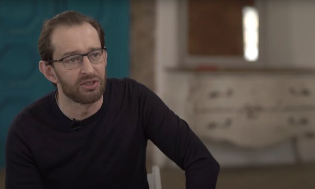 «Любитель» Украины Хабенский рванул с семьей в оккупированный Крым: «Ну и пусть, зато…»