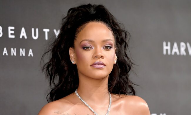 rihanna-