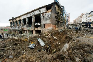 війна в Україні, ракетний удар
