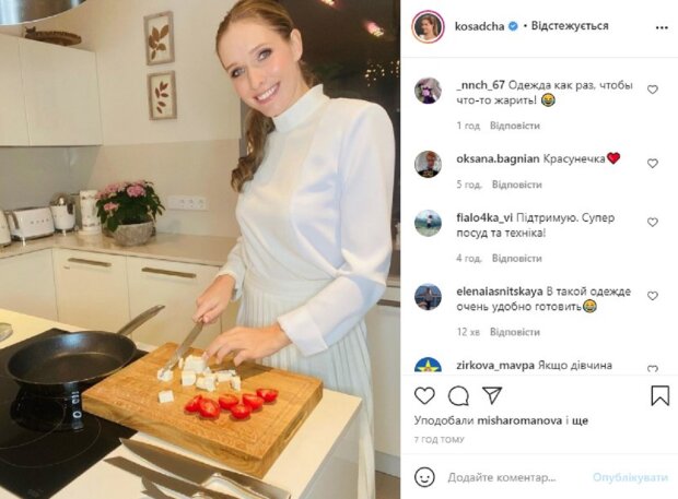 Катя Осадчая попала в немилость к украинцам, появившись на кухне в белоснежном роскошном наряде: "Как раз, чтобы жарить…"