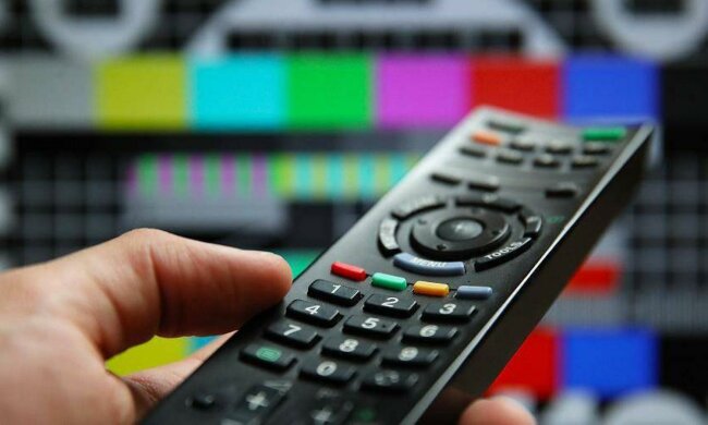 5c187cfe8ca26607968979