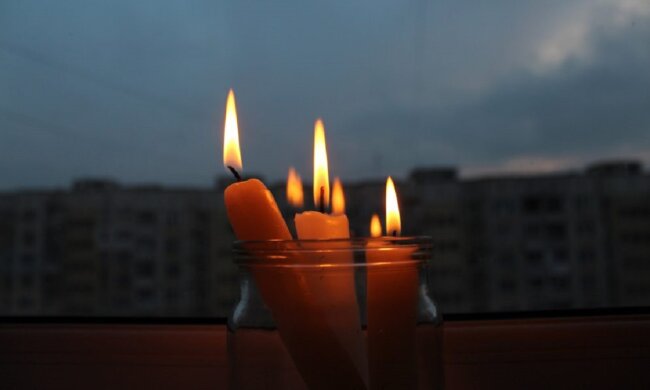 Коммунальщики оставят Одессу без освещения: город погрузится во мрак, адреса