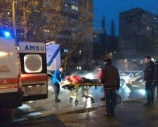 Внедорожник сбил женщину-пешехода в Одессе, кадры аварии: шла не в том месте