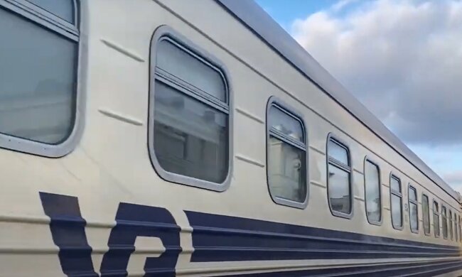 Новий графік руху поїздів з Запоріжжя