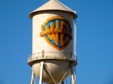 Warner Bros внесла себе до списку піратських ресурсів