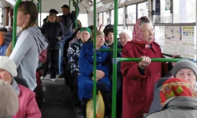 Українці будуть їздити в громадському транспорті по-новому, деталі закону: «Зможуть як в цивілізованому світі...»