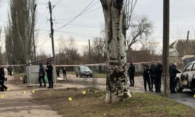 В Никополе расстреляли авто заместителя мэра